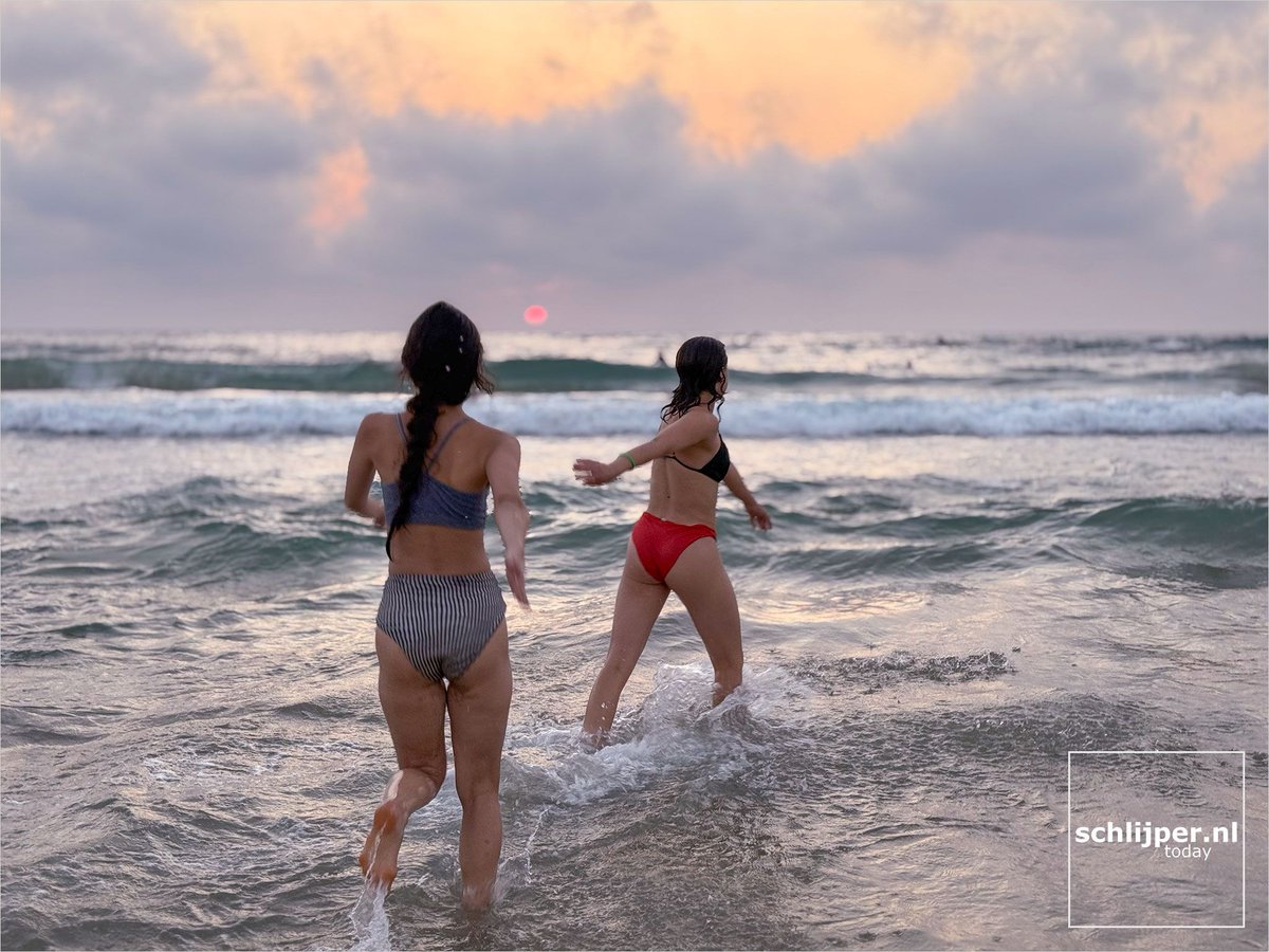 Maya &amp; Amit 
#Israel #TelAviv