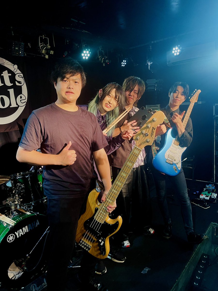 Himari 1st Oneman Live
-Solaria-

ひまり君の記念すべき初ワンマンライブで、バンマス&amp;キーボード&amp;マニピで参加させていただきました‼️

セトリどの曲も良過ぎて楽しかった〜
またバンドでライブしようね🤘🏻

#そらりあ0726