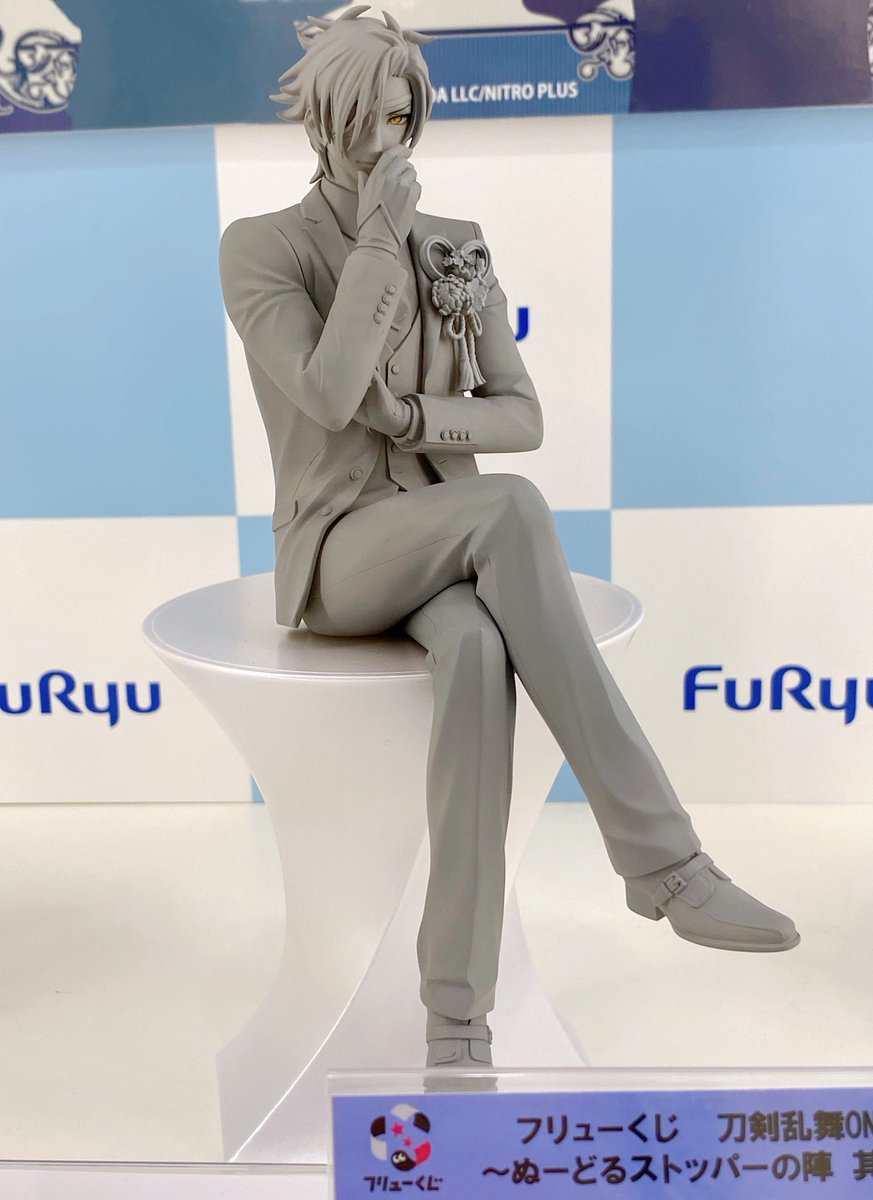 seijyo_r's tweet image. ワンフェス 刀剣乱舞
ぬーすと 燭台切光忠
かーなーり期待してる!!ちょっと胸の飾り造詣凄い素敵✨
クジか………
長谷部君はまだでした