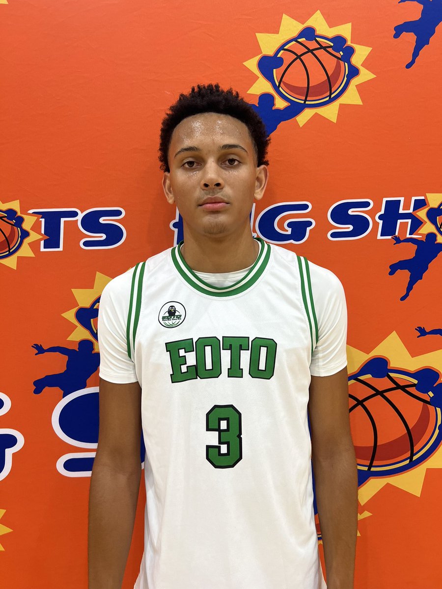 BigShotsGameMVP's tweet image. #BigShots #SummerNationals 
17u 

EOTO 71
#5 Tai Bowler 25 pts
#3 Jackson Bunn 17 pts

Knights 65
#0 Yajee Hairston 18 pts
#2 Shawn Turner 13 pts