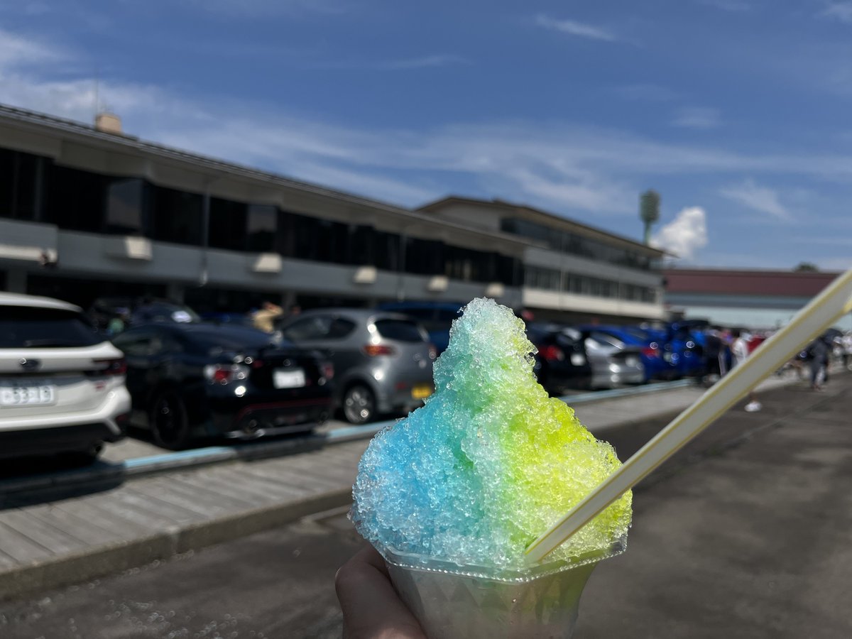 ystk_rwb911's tweet image. サーキットとやってることは変わらなくて草w🌱いや氷🍧