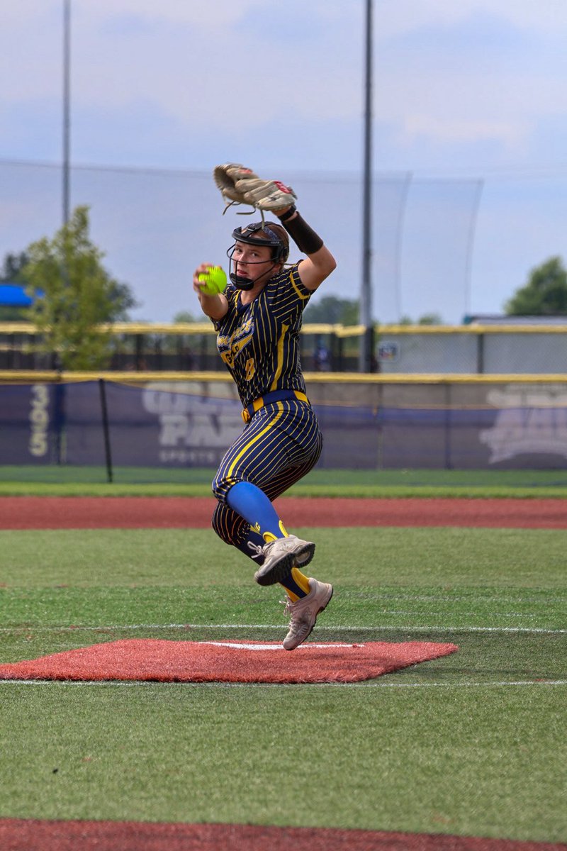 Tori Dahnke tweet media