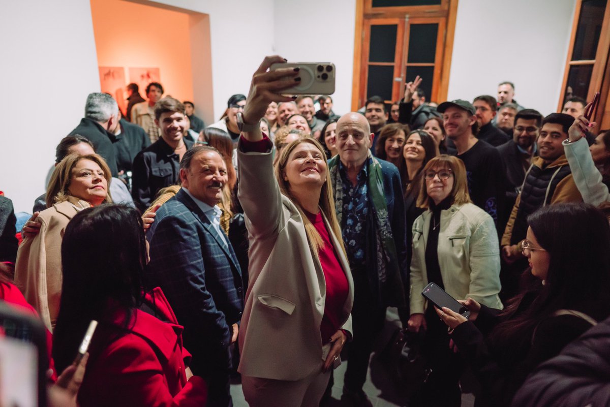 La Rioja sede de la #Bienalsur, espacio de arte contemporáneo que tiene lugar en 34 países, 80 ciudades. La clave está en tu gestión Dip <a href="/GabyPedrali/">Gaby Pedrali</a>, generando oportunidades para nuestra tierra, para la cultura y para los artistas riojanos.