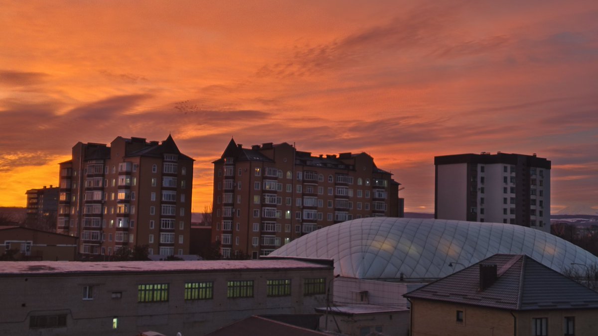 SayaliB5's tweet image. Sunrise.                             Sunset.
