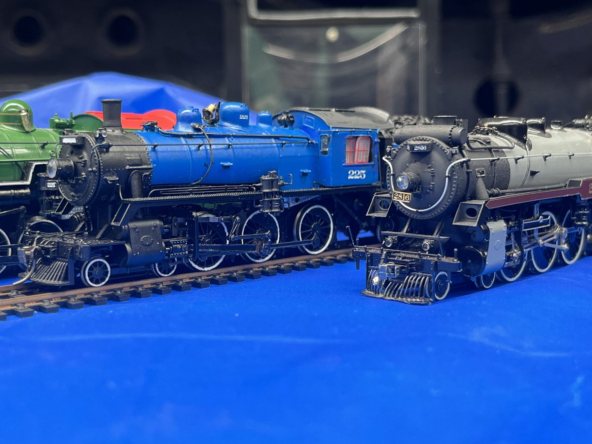 The boys!! 

Featuring <a href="/The_lbsc_thomas/">knowah🍉</a> &amp; <a href="/JaxTrains/">Jax</a>