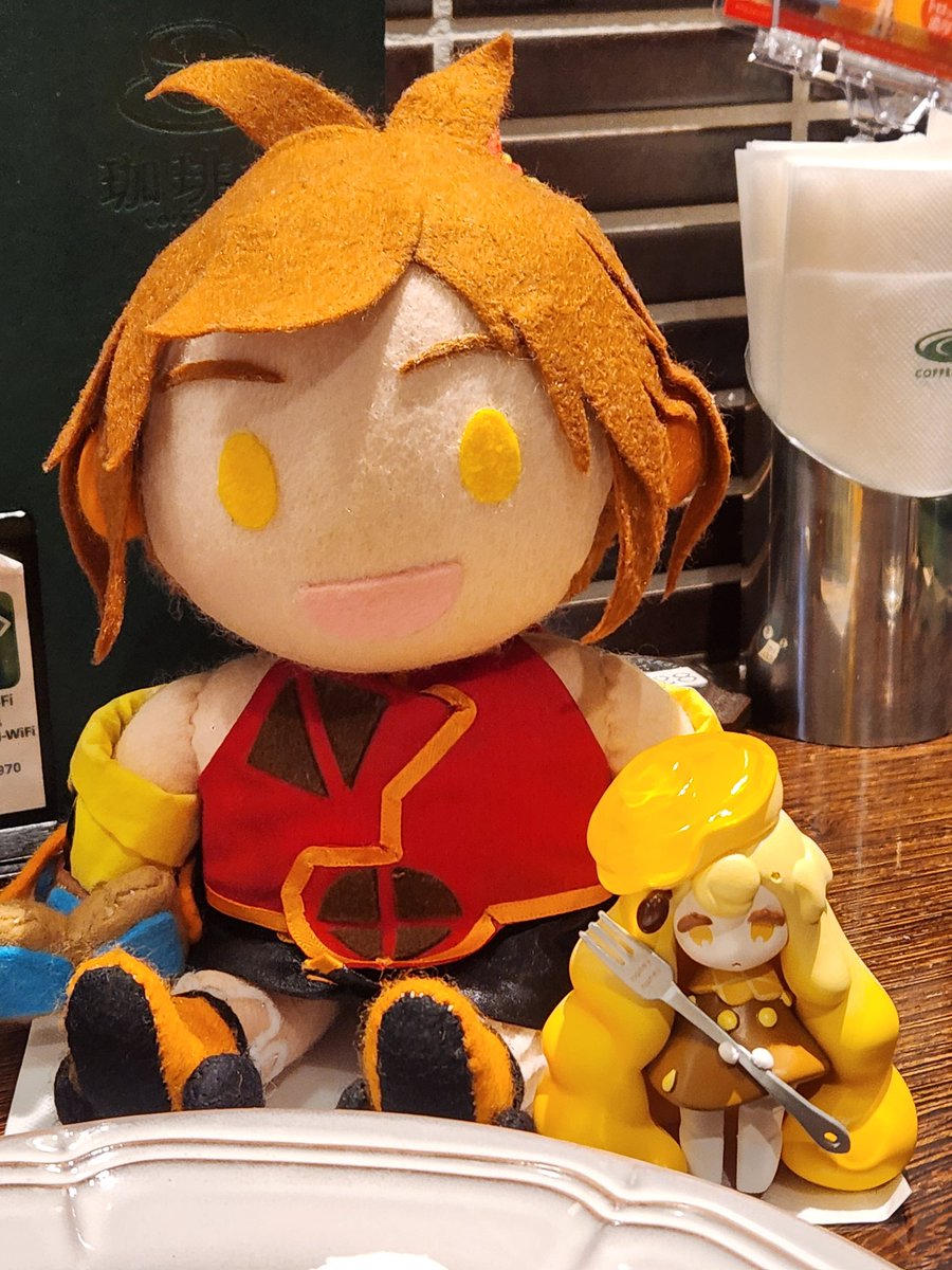 Fullmoon_0505's tweet image. おはようございます

早速 ご主人様🍁を御奉仕します
🥞：おてつだいするなのです！
🍁：冒険の前に食べておこう