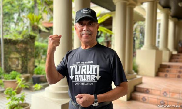 Muhyiddin to Anwar: Heed the sacred voice - it's telling you to 'turun' dlvr.it/TM7fhH