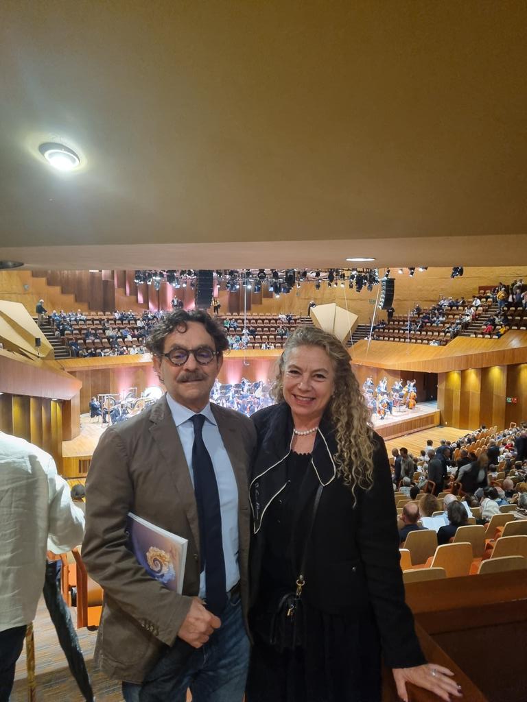 g_quadri's tweet image. Sala Nezahualcoyotl. Orquesta Sinfónica de Minería. Listos para escuchar a Brahms y a Schumann...
