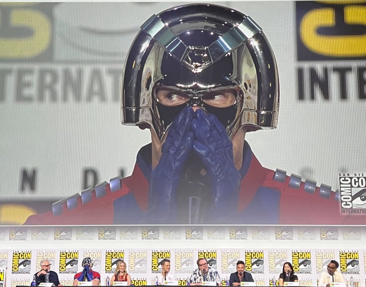 BorkEternal's tweet image. John Cena rocking the Peacemaker suit at Comic Con lmao i love this guy so bad