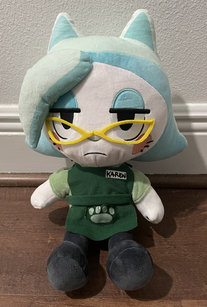Rabbit_Pyro's tweet image. It&apos;s Karen Katphish Plush :3