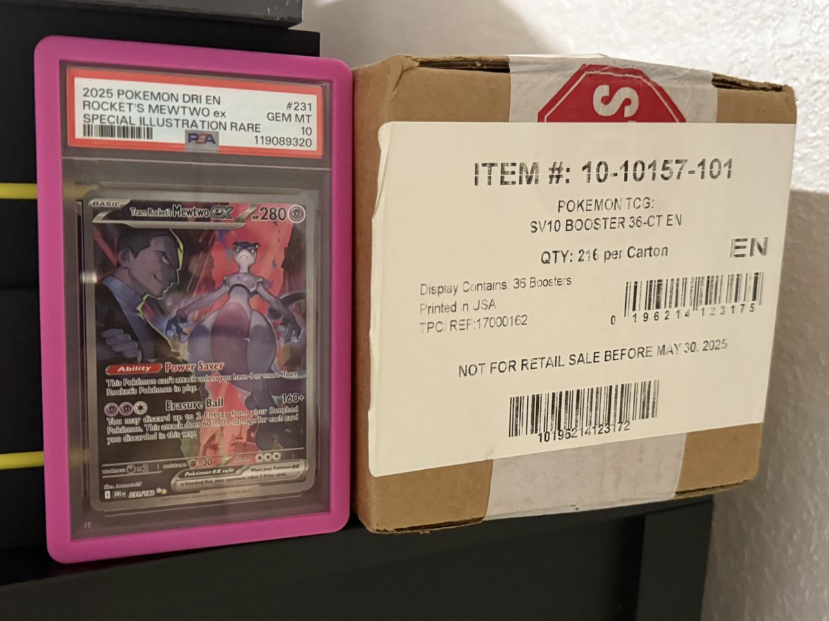 TheGioRoyals's tweet image. Huge mail day today!
After 13 hour shift coming home to a Mewtwo sir and a sealed case of destined my friend got me in May from NY, and a homie actually hooked me up and didnt try to take advantage of my situation😭 for PC etbs. And shoutout to @J_nommath for Goku trade!!