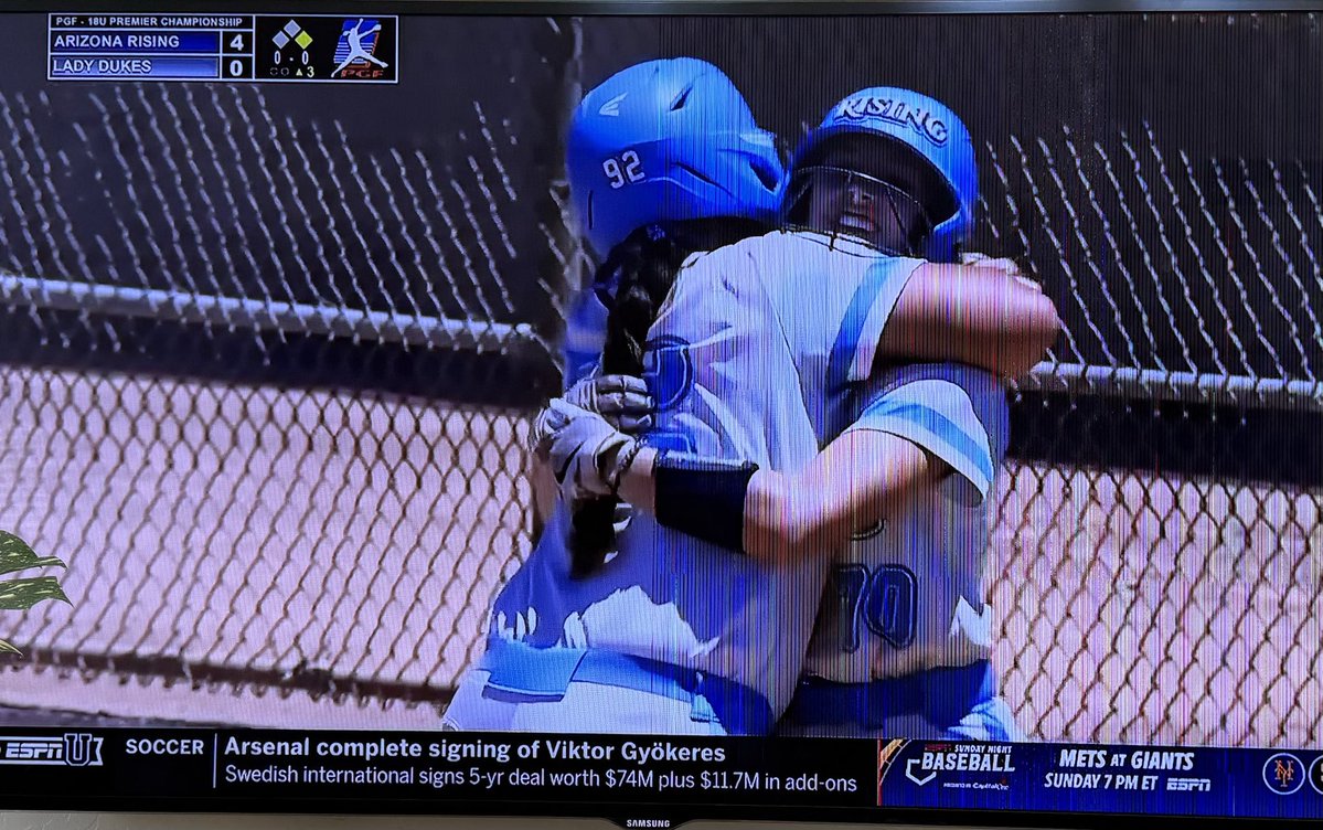 Streuber2025's tweet image. Thank you @AZRisingAppel &amp;amp; @PGFnetwork for an unforgettable year! Proud of this team 

#NattyChamps #winningisntforeveryone #family #BuiltDifferent #bestsummerever