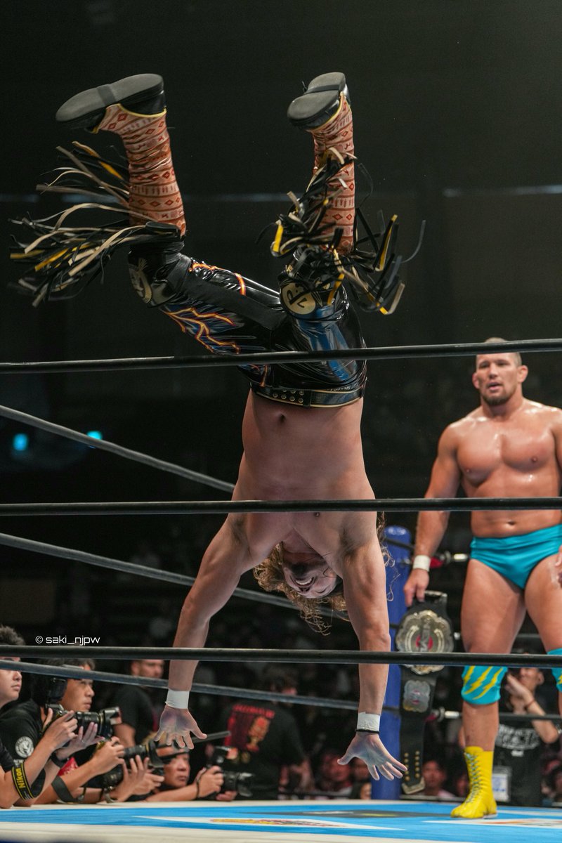 saki_njpw's tweet image. 2025.7.26 大田区総合体育館
試合後なのに無駄にカッコいいリングイン😆
#辻陽太 
#G1CLIMAX35 #njpw #無所属