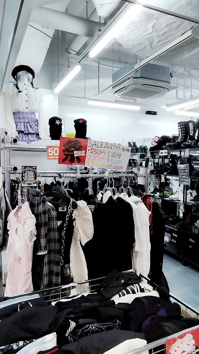 こんにちは❤️‍🔥 QOOZAラフォーレ原宿店オープンしました