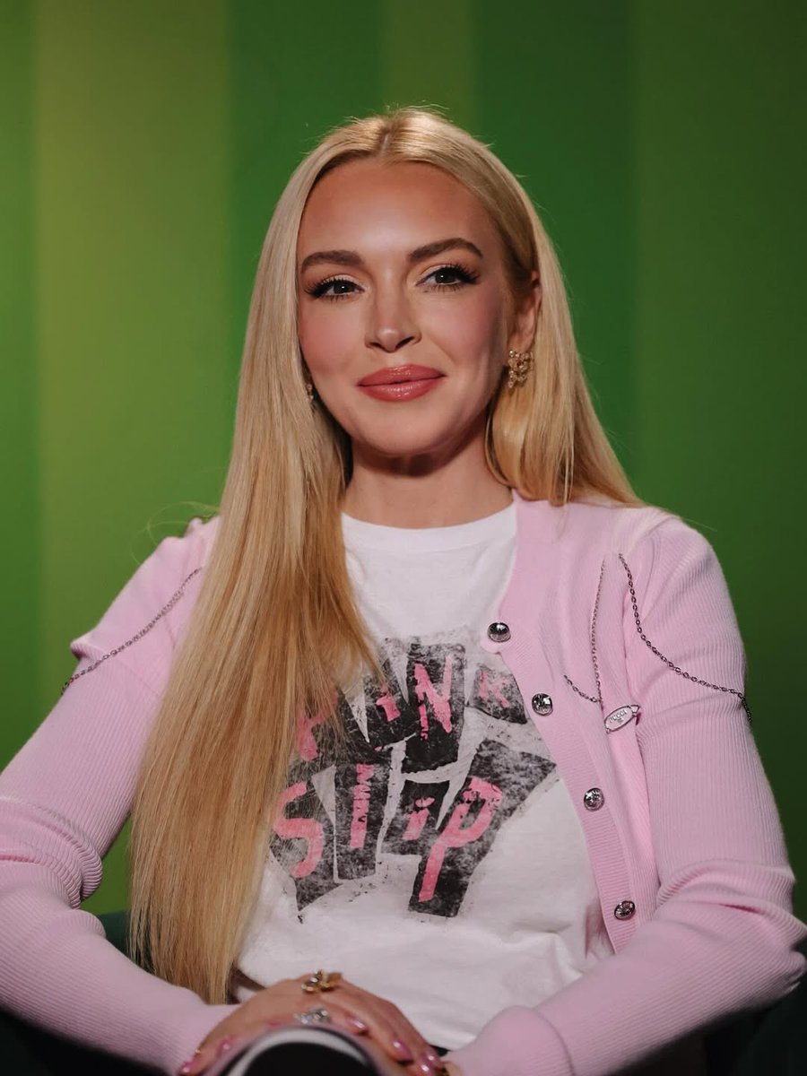 ArggLindsay's tweet image. Lindsay Lohan shares new photos from the Freakier Friday press tour rocking a Pink Slip tee