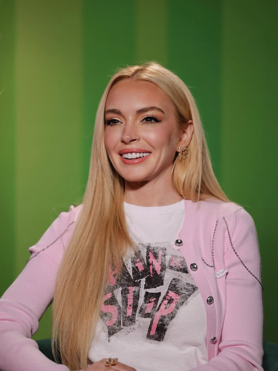 ArggLindsay's tweet image. Lindsay Lohan shares new photos from the Freakier Friday press tour rocking a Pink Slip tee