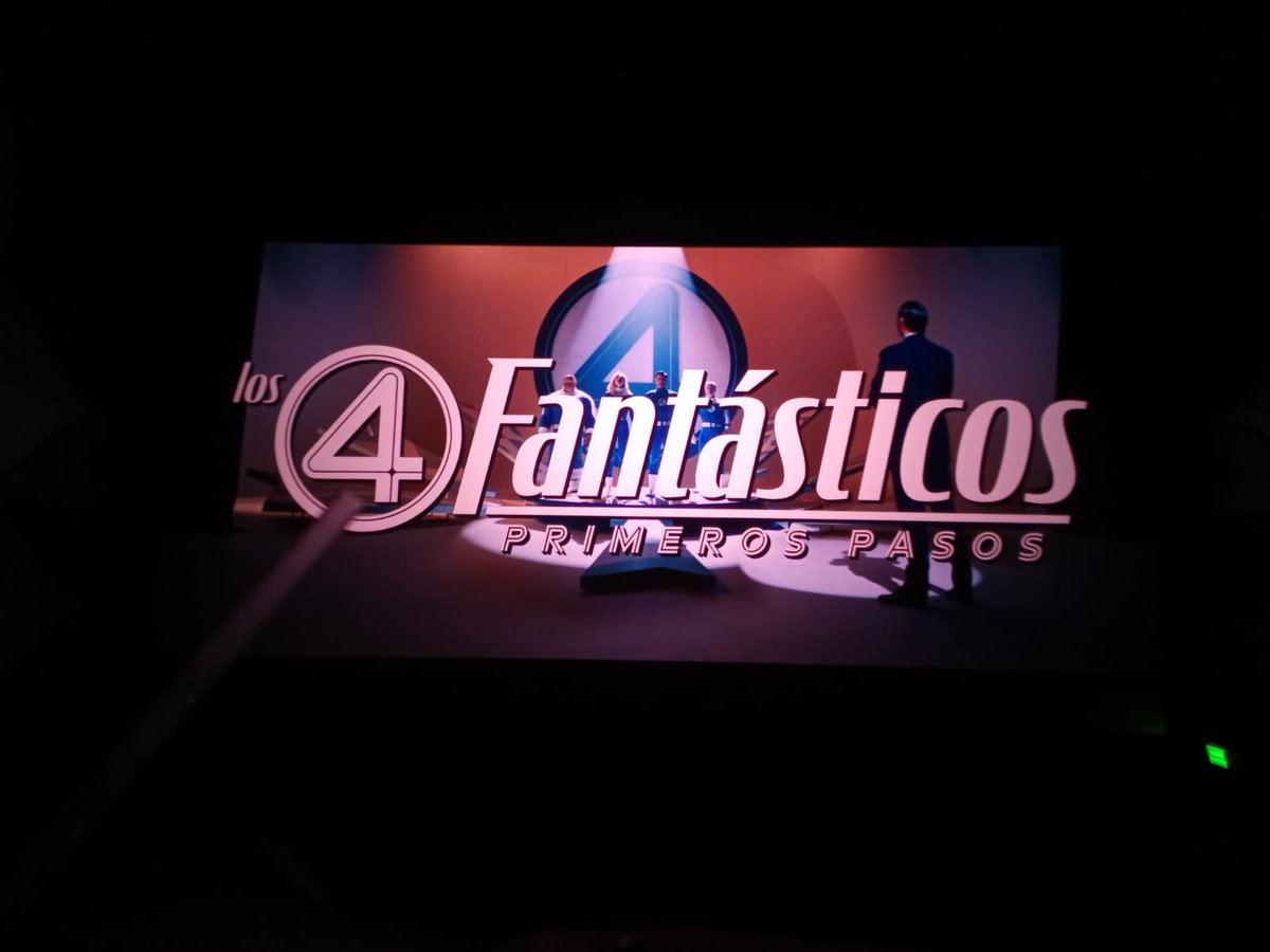 linalvspercy's tweet image. Hoy fui a ver los 4 fantΓ‘sticos ππππππ