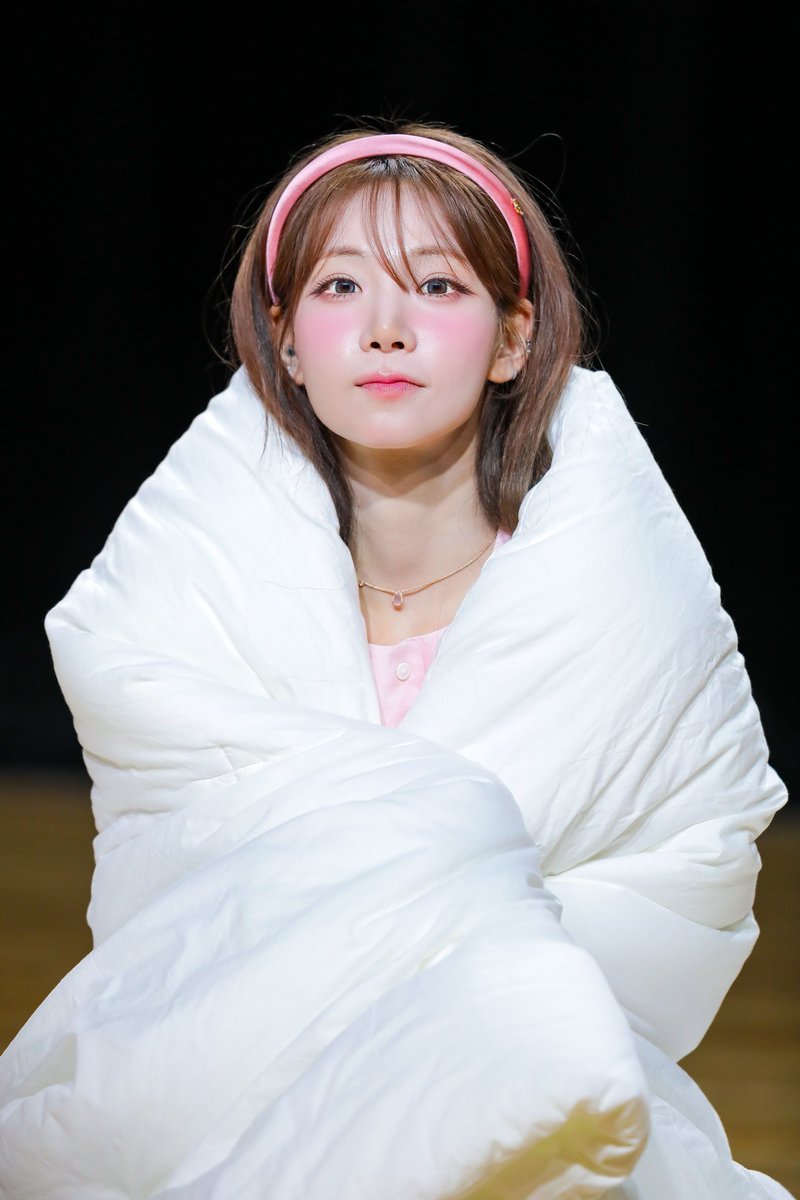 SSS 저장소 (@dgsbcolors) on Twitter photo 250629 위드뮤 팬사인회 02PICS01
#나경 #Naky #S7 #tripleS #트리플에스 #ASSEMBLE25 #깨어 #Are_You_Alive <a href="/triplescosmos/">tripleS official</a> 250629 위드뮤 팬사인회 02PICS01
#나경 #Naky #S7 #tripleS #트리플에스 #ASSEMBLE25 #깨어 #Are_You_Alive <a href="/triplescosmos/">tripleS official</a>