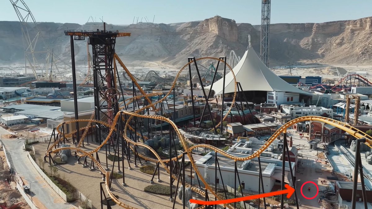 عشان تستوعبون ضخامة Six Flags القدية
شوفوا حجم الشخص مقارنة بالمنتزه 👀🔥

اكبر منتزه ترفيهي في الشرق الأوسط 🇸🇦