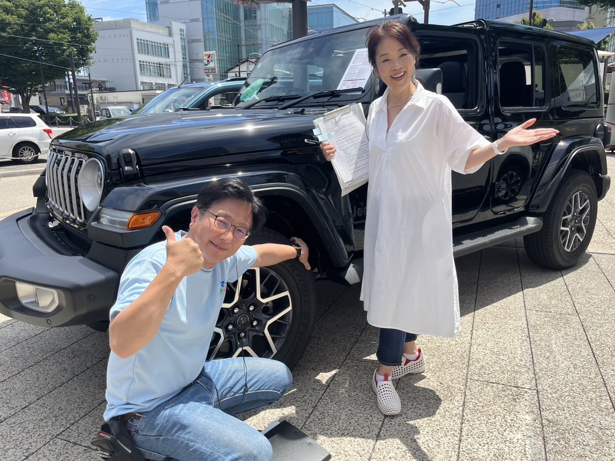 knb_radio's tweet image. 【#KNBサマフェス】
⭐️KNBサマーフェスティバル2025⭐️
老体にムチ打って…
この暑さの中
がんばってます‼️
#でるラジゴールデン
#鍋田恭子
#佐藤栄治
#KNBラジオ
#富山