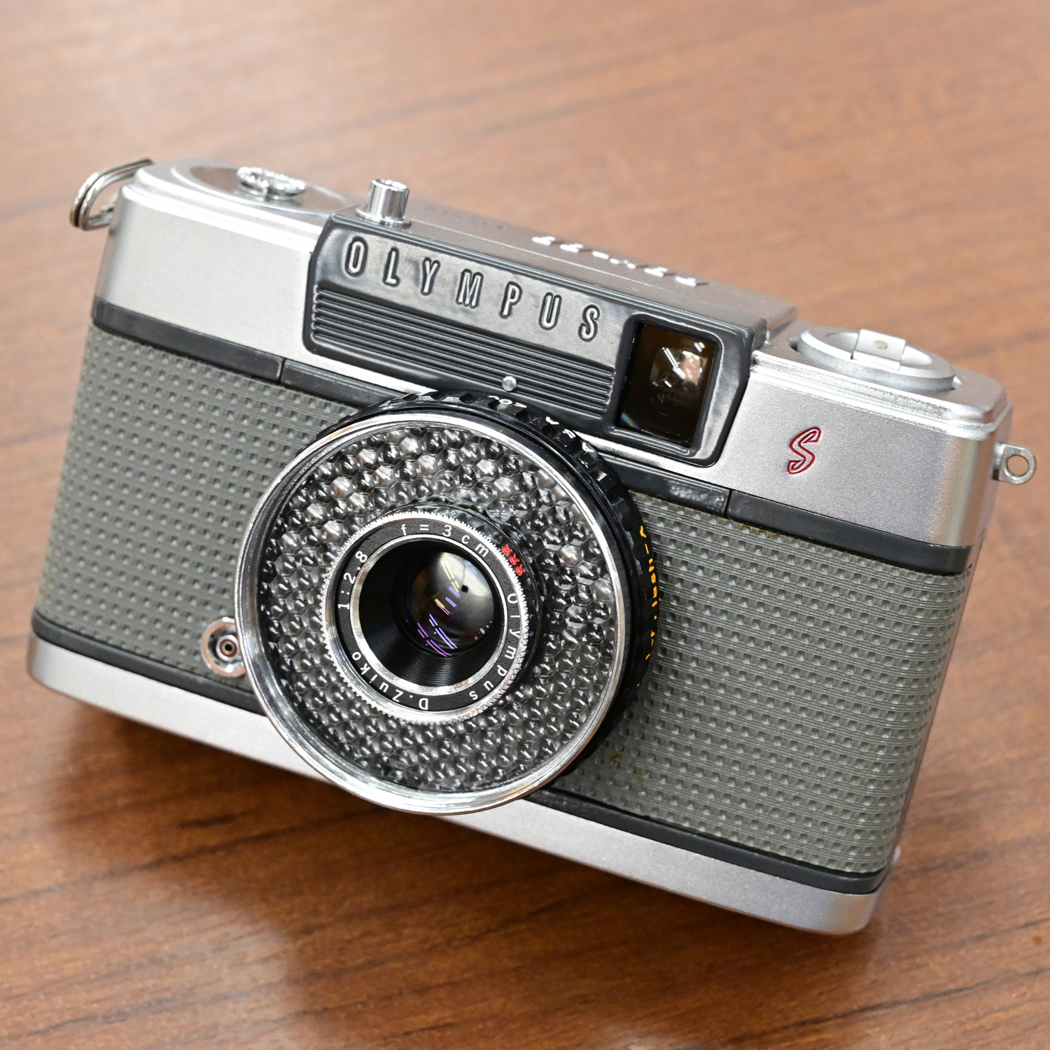 【整備済・完動品】 OLYMPUS PEN EE 整備済・完動品】 OLYMPUS PEN EE-3