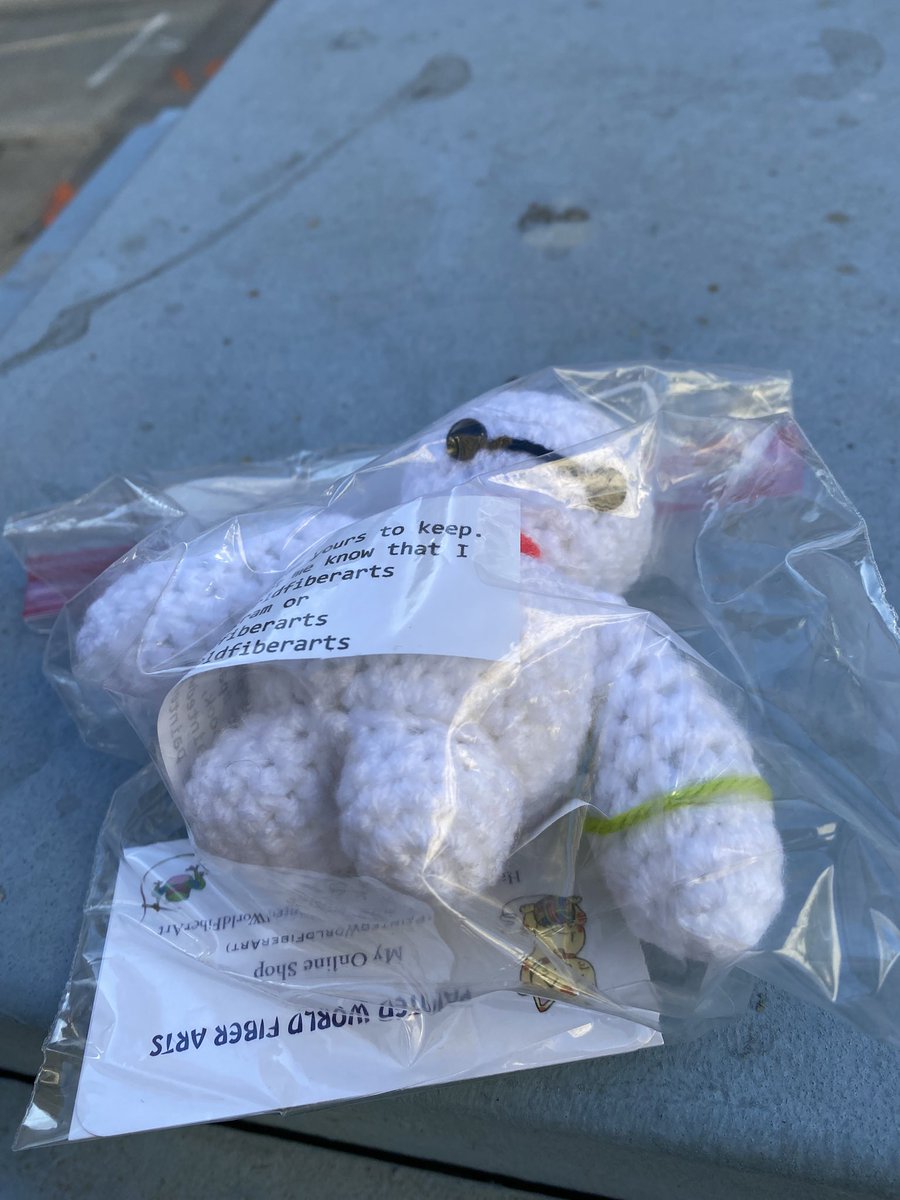 PaintedworldFiberarts tweet media