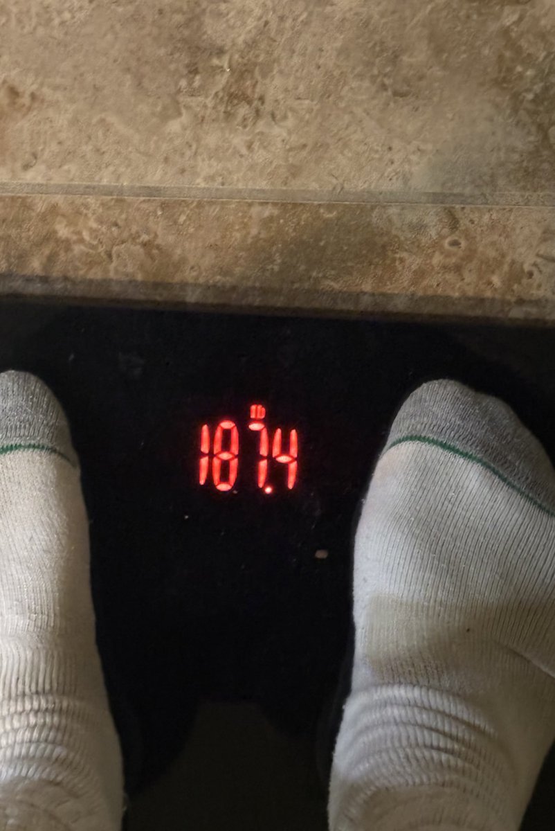 Road back to 195🤩!! 174Gained 13 pounds of muscle gain in the past month we working <a href="/KrisPeters06/">COACH KRIS PETERS</a> <a href="/MikeCoppage1/">Mike Coppage</a> <a href="/coachbruno1911/">Coach Tyler Bruno</a> <a href="/coachglaze_/">Malcolm Glaze</a> <a href="/JacardeCarter/">♠ACEofSPADES♠</a>