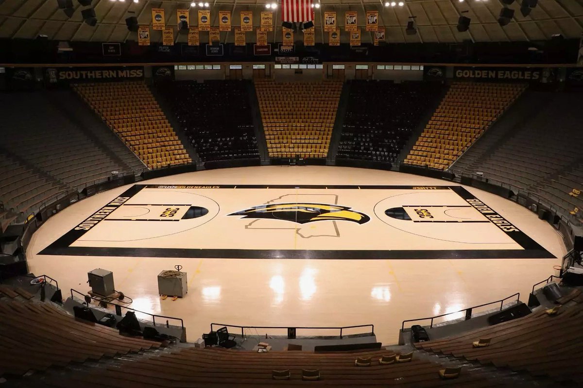 I’m extremely blessed and thankful to receive a D1 offer from Southern miss🙏