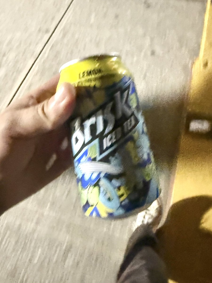 coffeetime33's tweet image. I’m in a fucking rush
I’m gonna fucking #DrinkBrisk