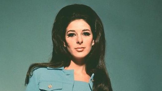 DrBuzz_Forensic's tweet image. Singer Bobbie Gentry was #BornOnThisDay, July 27, 1942. Known for her #Southern Gothic narrative "Ode to Billie Joe" (1967), 4 weeks at No. 1 on the Billboard's Hot 100 chart. In all -Gentry charted 11 singles on the #Billboard Hot 100. Wishing BEST #birthday 83 years YOUNG #BOTD