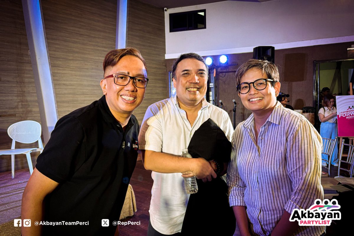 PerciCen's tweet image. Batang 90s. UPD USC Chairpersons ‘96, ‘97, ‘99
