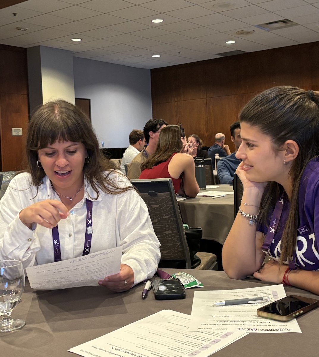 PEERSPIA's tweet image. Amazing afternoon at @ISTAART PIA DAY at #AAIC2025!
Our session "From Idea to Impact: Crafting a Compelling Elevator Pitch" was full of energy, creativity, and connection. Thank you to everyone who joined us!