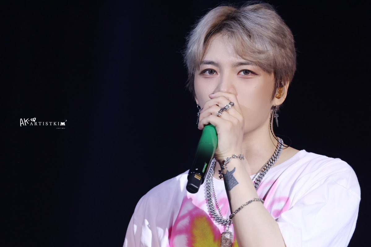ARTISTKIM0126's tweet image. 250726
𝟐𝟎𝟐𝟓 𝐊𝐈𝐌 𝐉𝐀𝐄 𝐉𝐎𝐎𝐍𝐆 𝐀𝐒𝐈𝐀 𝐓𝐎𝐔𝐑 𝐂𝐎𝐍𝐂𝐄𝐑𝐓 “𝐁𝐞𝐚𝐮𝐭𝐲 𝐢𝐧 𝐂𝐡𝐚𝐨𝐬” 𝐈𝐍 𝐌𝐀𝐂𝐀𝐔
𝐃𝐀𝐘 𝟏
@bornfreeonekiss 🥺🥹
#김재중 #재중 #KIMJAEJOONG
#JAEJOONG #ジェジュン #金在中
#Beauty_in_Chaos