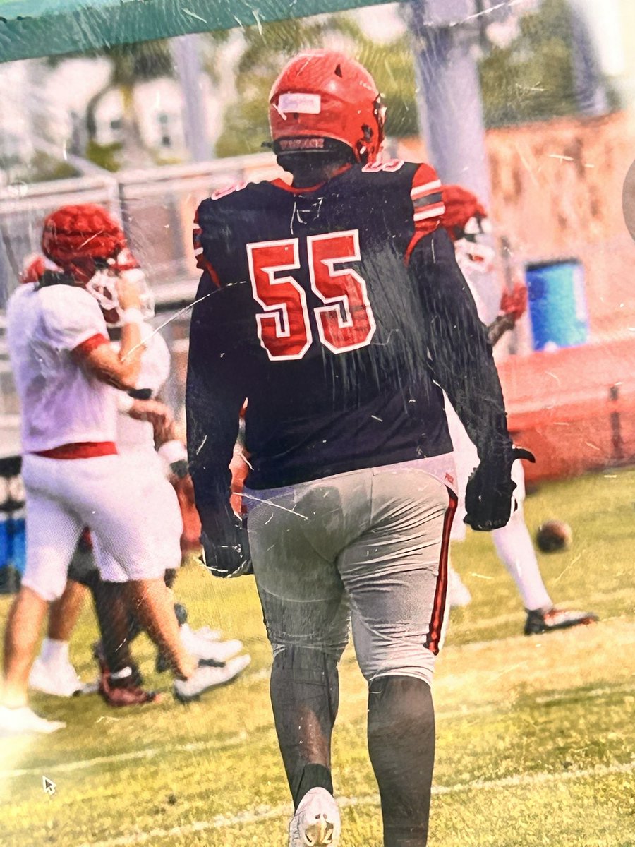 JeremiahS66's tweet image. How you doing coach My name is Jeremiah Singleton I am 2027 class of out of south fort Myers  I am very interested in being evaluated by your program
Email:jeremiahsingleton239@gmail.com
Cell:2392453738
Height :6’3
Weight :315
Position:OL
Bench:335
Hudi: hudl.com/profile/207528…