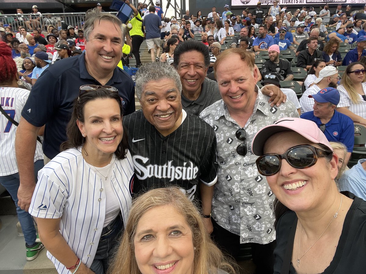 mike_cabonargi's tweet image. Great to enjoy a big @Cubs win with my colleagues at Judges Night at Rate Field! No robes but showing lots of Chitown pride 😁⚾