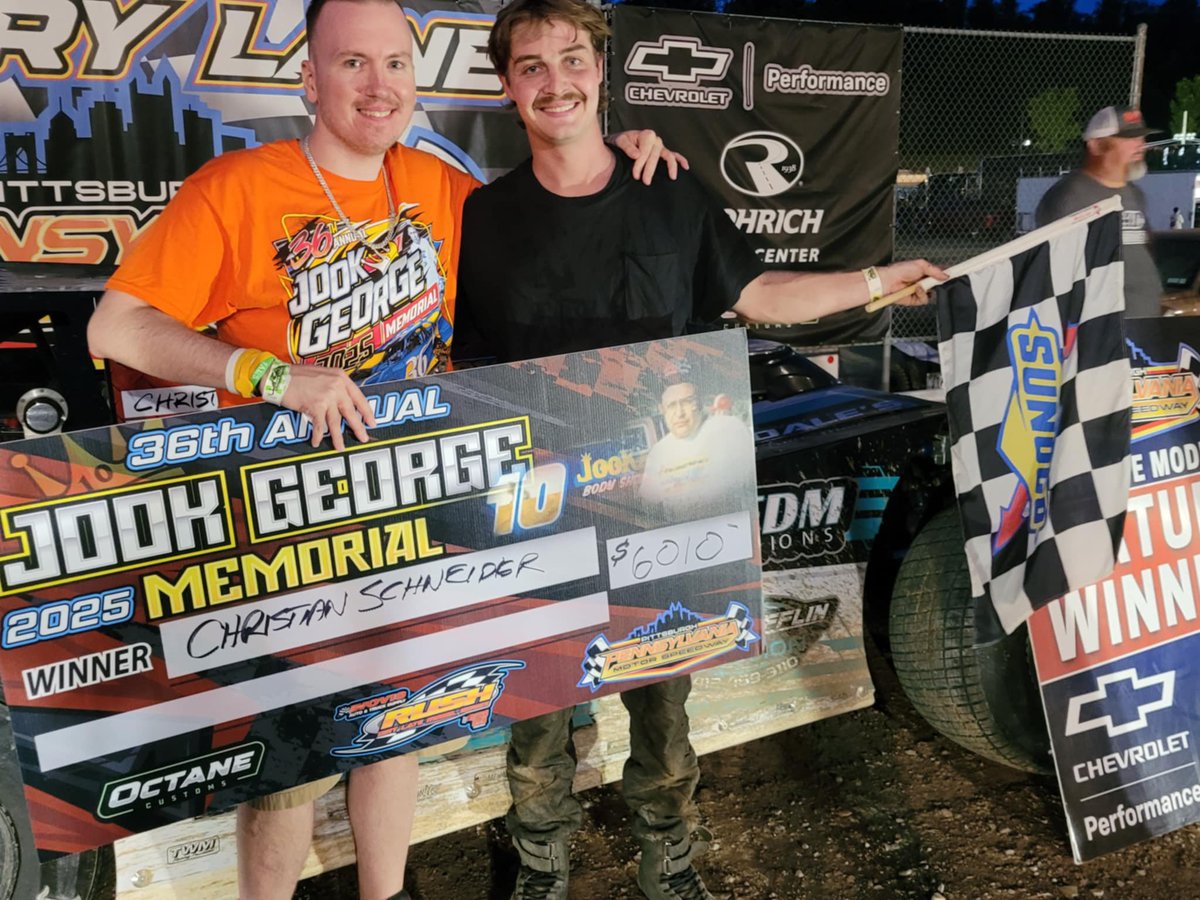 RUSHLM's tweet image. The winner of the @HovisAutoSupply RUSH Late Model @FlynnsTireAuto /Gunter's Honey 36th annual Jook George Memorial Steel City Classic at @PAMotorSpeedway was Christian Schneider shown here in @landrumspring victory lane with the Jook George Memorial Steel City Classic promoter…