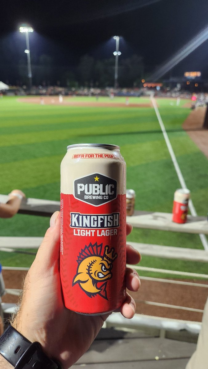 baseballmapper's tweet image. If you don't watch a game from a boat, are you even doing baseball right? @KenoshaKingfish