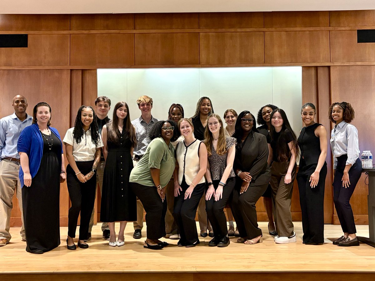 UNC_PHCO's tweet image. What an incredible summer!🌟
We were honored to host our brilliant CSF students for a season full of discovery and growth. Huge thanks to our amazing faculties, bench mentors, ambassadors, directors, and admin — this experience wouldn’t be possible without you!🙌#CarolinaSummer