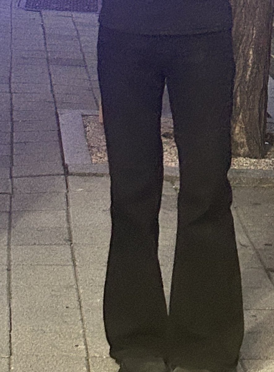 yuimx5's tweet image. #읨의상실
공주님들의 인생 코튼팬츠가 궁금합니다
다들 코튼팬츠 좋아하시는지
제 인생 코튼 팬츠는 알리산인데 (…)
이게 진짜 좋긴 한데 이거 하나만 계속 돌려 입으니까 다른 것도 입고 싶어지더라고요
공주님들의 인생 코튼 팬츠는 무엇인가요..☺️
