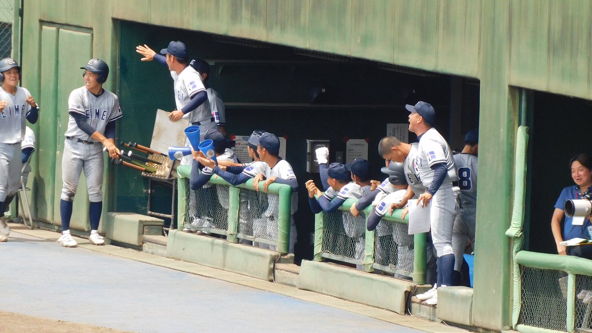 koukouyakyuFC's tweet image. 叡明 川柳中 苫選手 スリーベース同点！ なおも攻撃中
