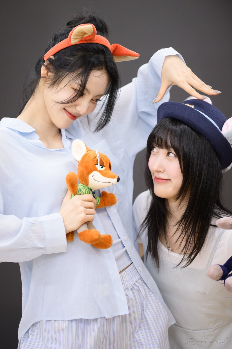 stupid_orbit's tweet image. ARTMS @ 헬로라이브 스튜디오 20250711 #ARTMS #아르테미스 #Club_Icarus #진솔 #JinSoul #최리 #Choerry