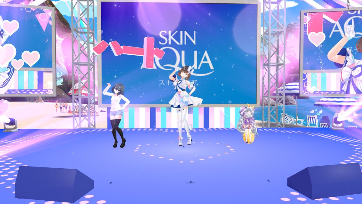 kirinagare_vrc's tweet image. ココロちゃんとのサマーライブ体験 と ウォータースライダークイズ をやってきました #Vketロート
アバターサイズの関係でクイズの方で自動撮影された写真は髪の毛だけでござった