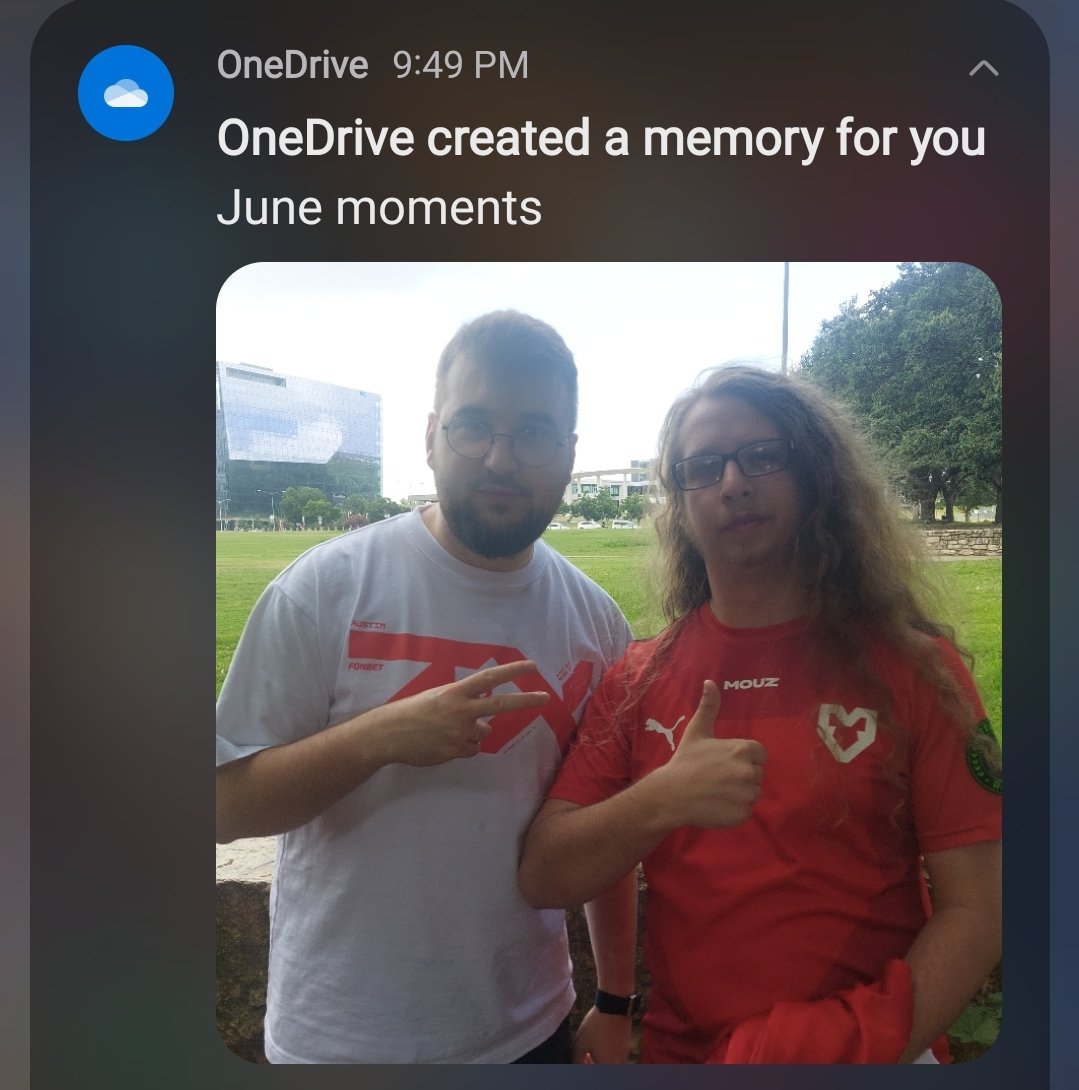 MeisterChauCS's tweet image. Hey @Slingshothappy, OneDrive created a memory for me...
#VAMOUZ