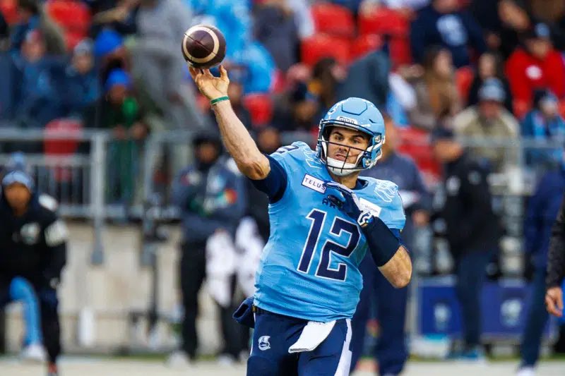 JDunk12's tweet image. Toronto Argonauts officially place QB Chad Kelly on six-game injured list
3downnation.com/2025/07/26/tor…
#Toronto #Argos #CFL