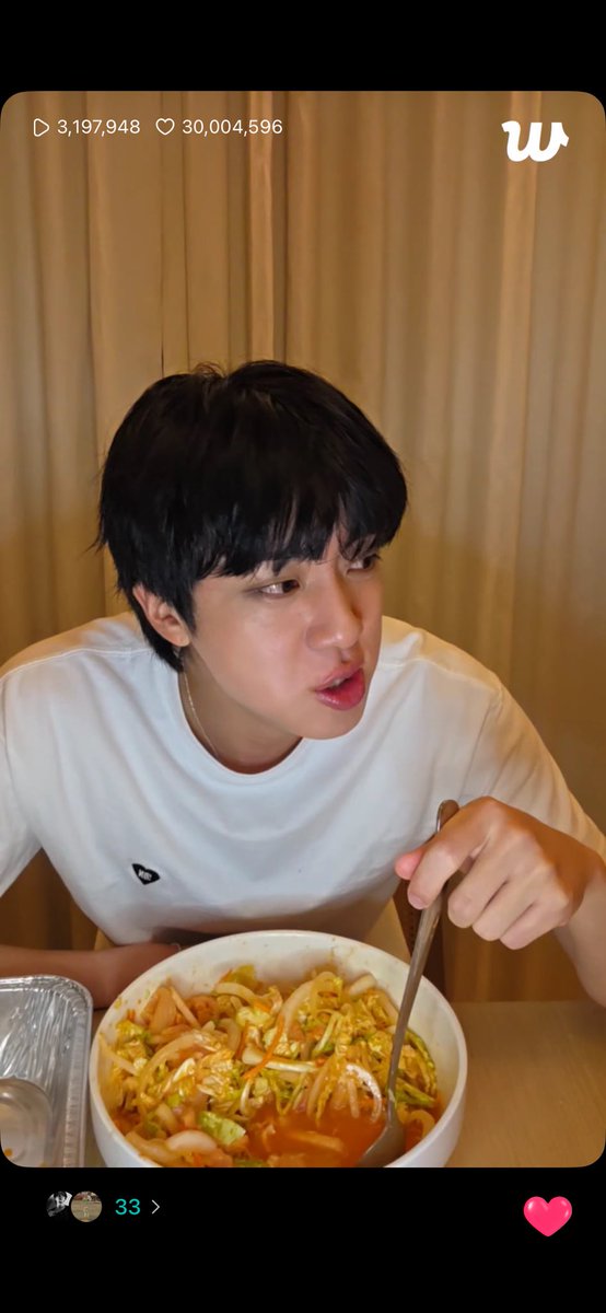 ndasuga_'s tweet image. Yg d makan dia apa yah ke nya enak seger gitu
Apalagi makan nya breng sma kmu abang🥹