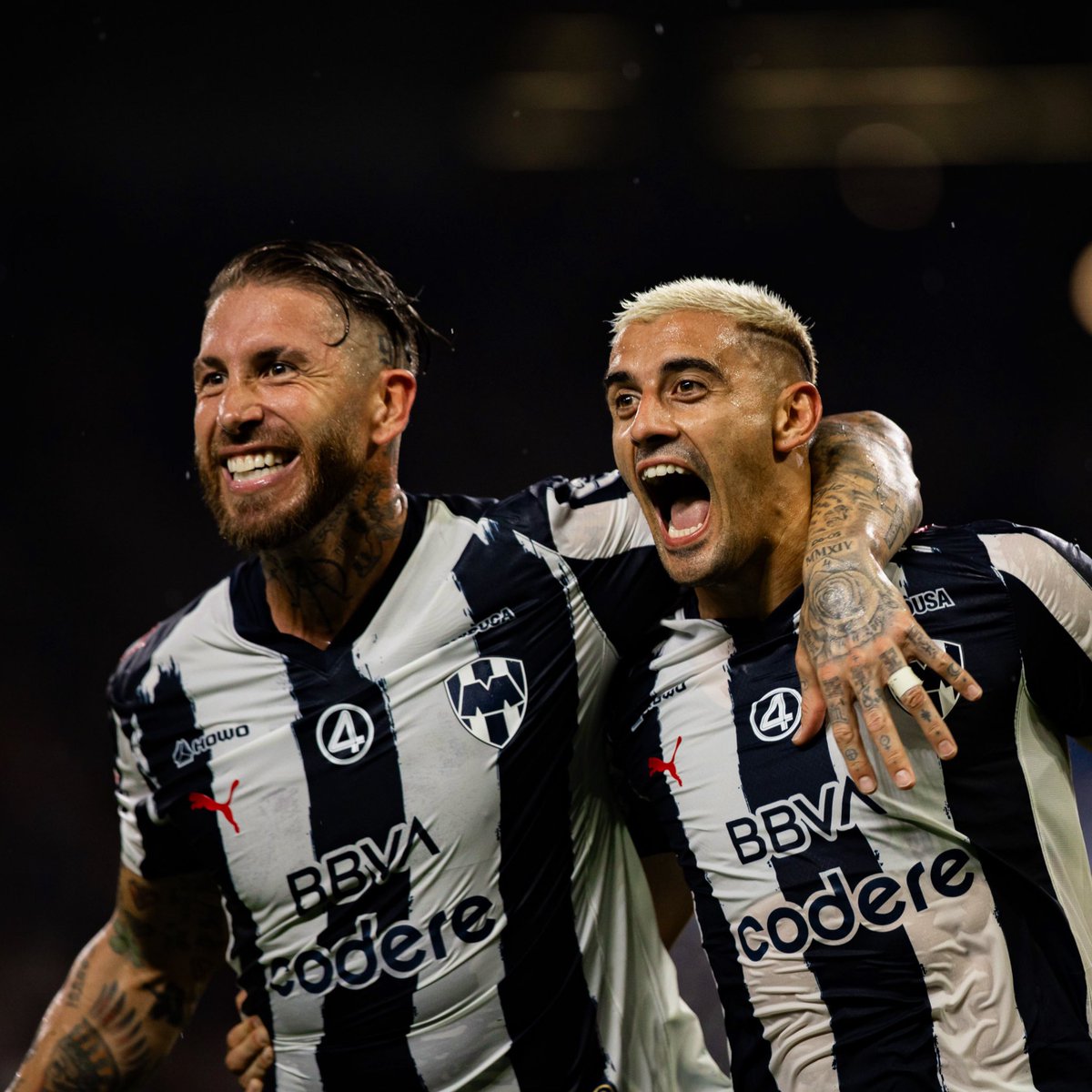 SomosRayados's tweet image. QUÉ FOTO.