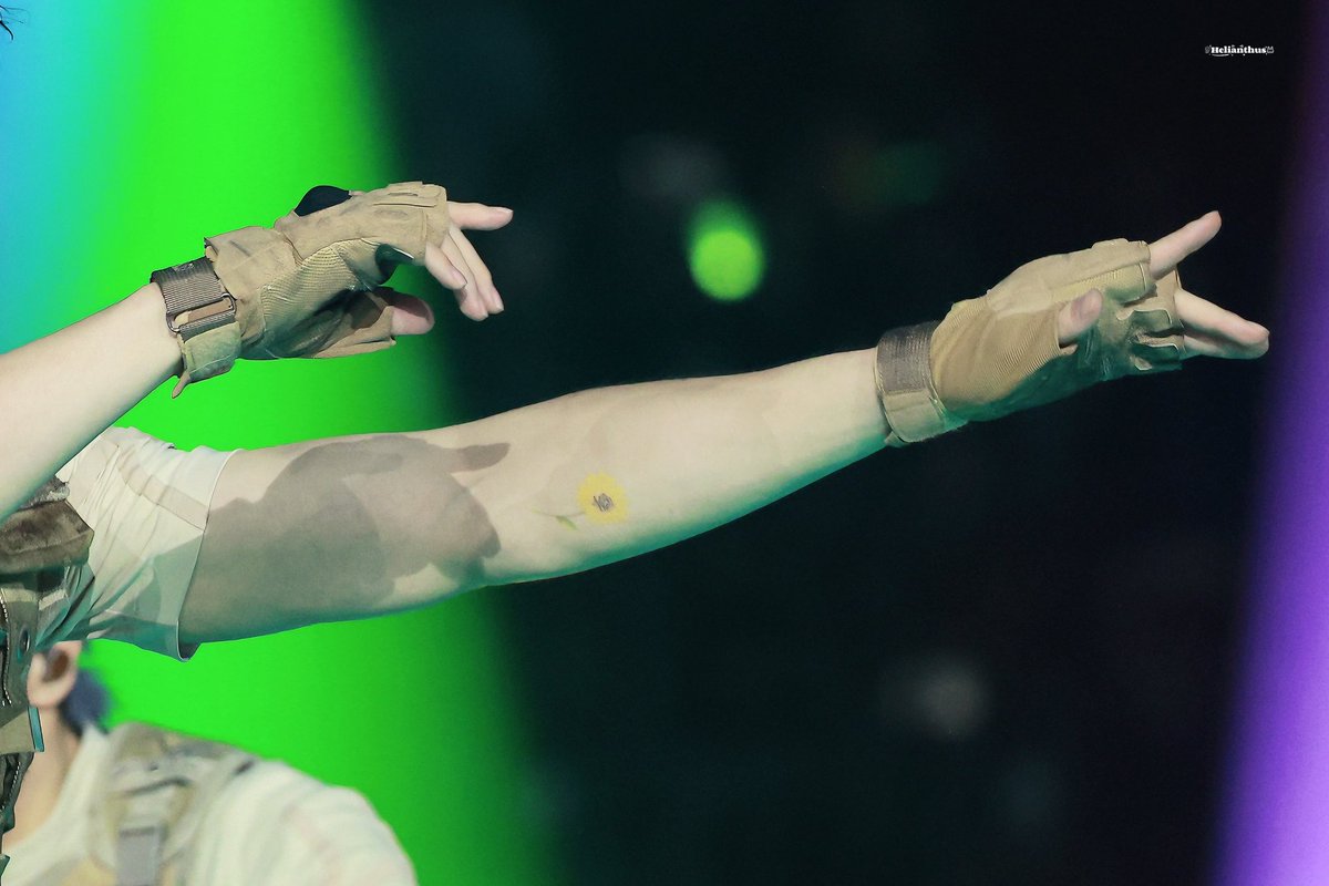 250726 SBS 써머 가요대전

#엔시티 #NCT #엔시티127 #NCT127 #쟈니 #JOHNNY