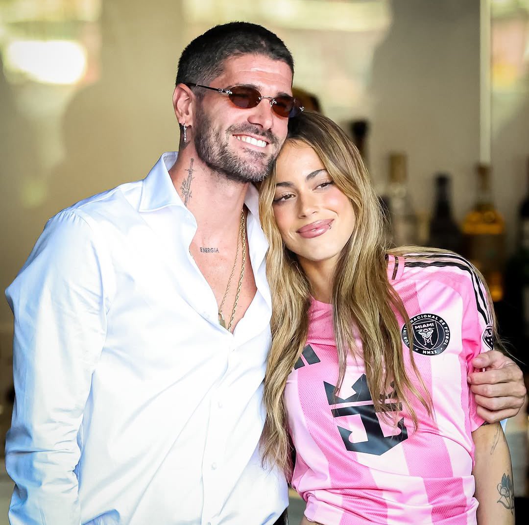 handeefanatik's tweet image. Hay amores que siempre duran 💗