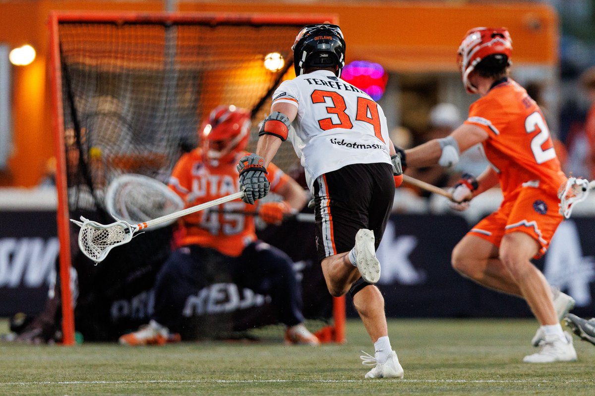 OTBLaxPod's tweet image. LOCKED AND LOADED 🔐
@Teerrryyy || @DenverOutlaws
📸: @HootSportsMedia