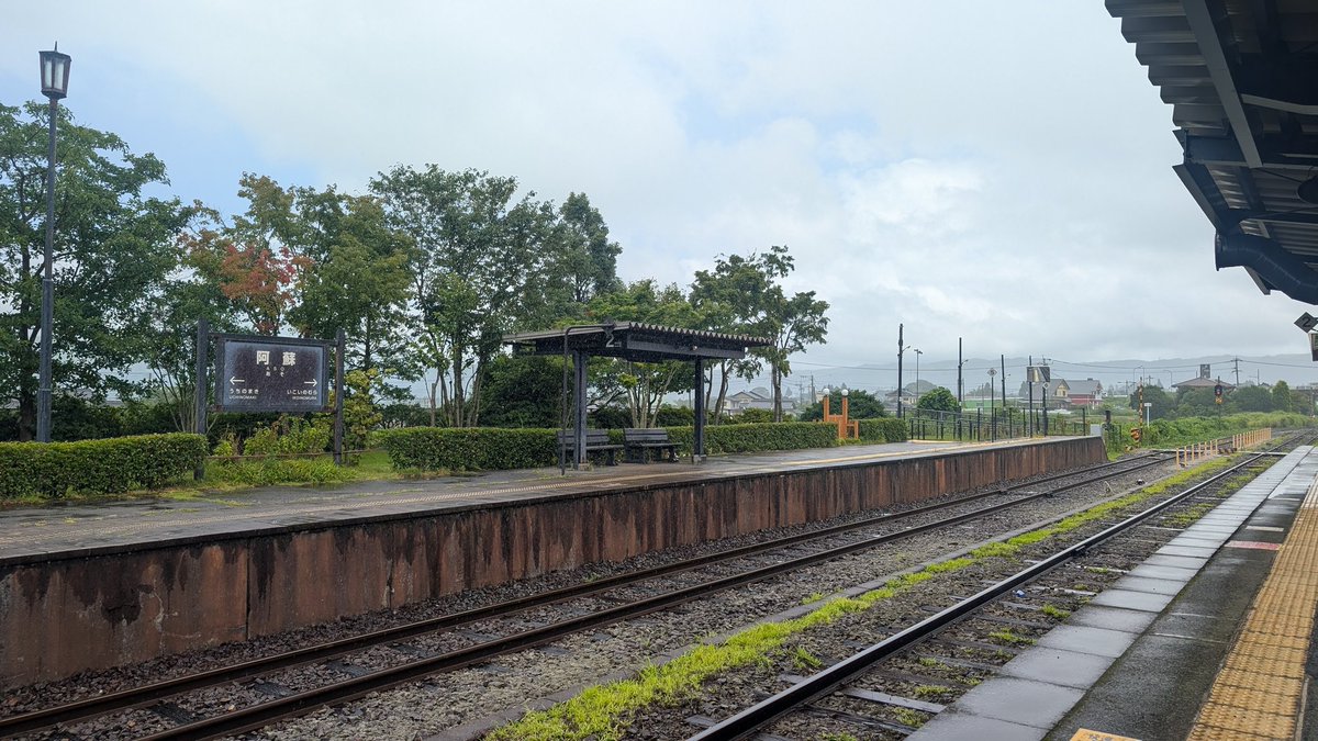 Polaris_88's tweet image. 撮ったら乗りたくなったのでコチラへ。先ほどまでの晴れ☀が一転して大雨☔
一気に涼しくなりました🎐